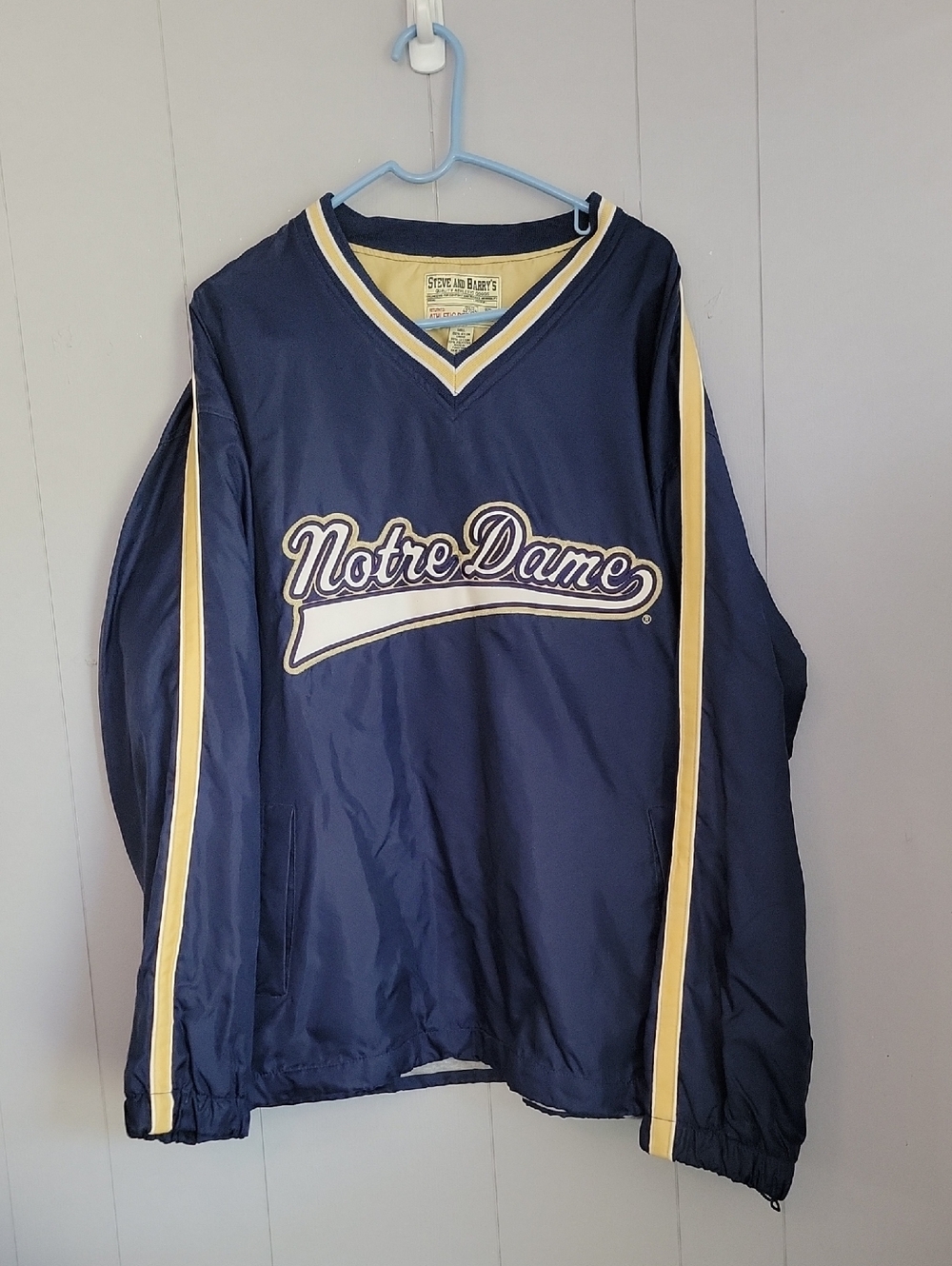 Vintage Notre Dame Pull Over Jacket Men's XL Blue Long Sleeve Rain Resistant